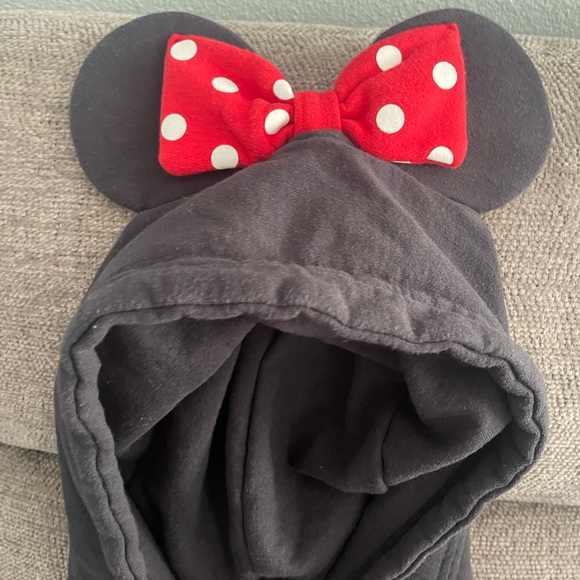 Minnie Mouse Hoodie - Picture 4 of 7